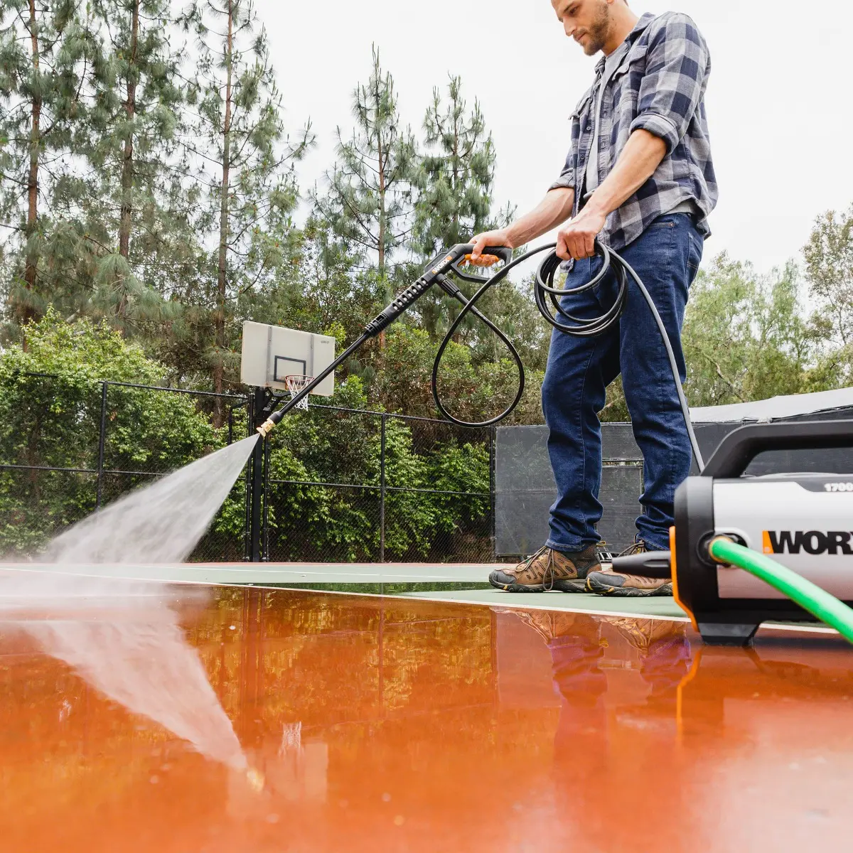 13 Amp 1700 PSI 1.2 GPM pressure washer 4