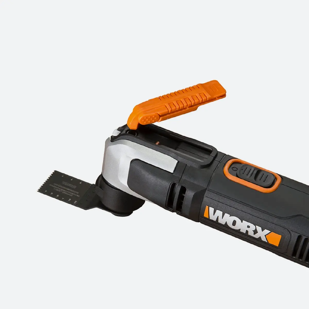 2.5 Amp Oscillating Multi-Tool with 70pc Accessory Kit 4