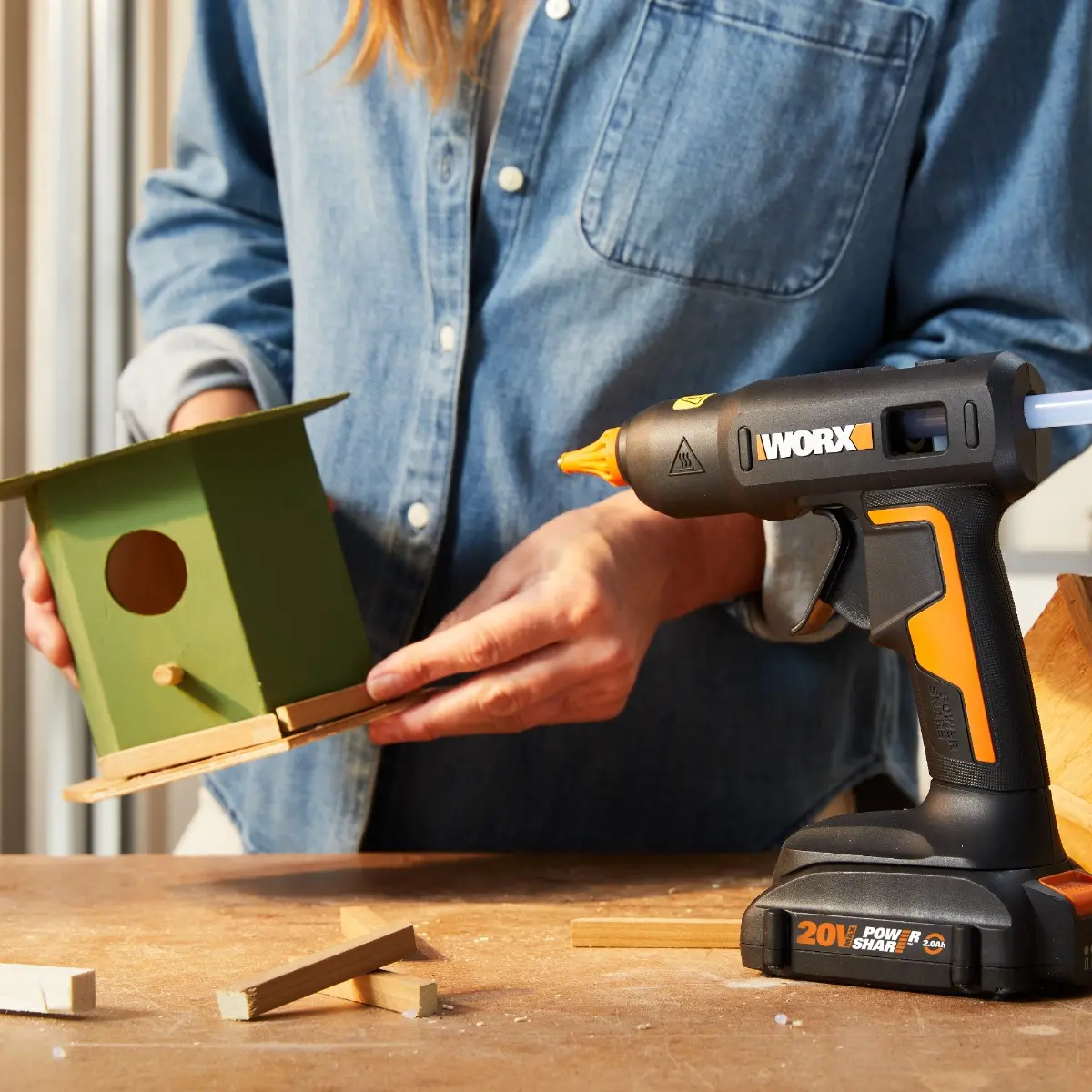 20V 7/16" hot glue gun 2
