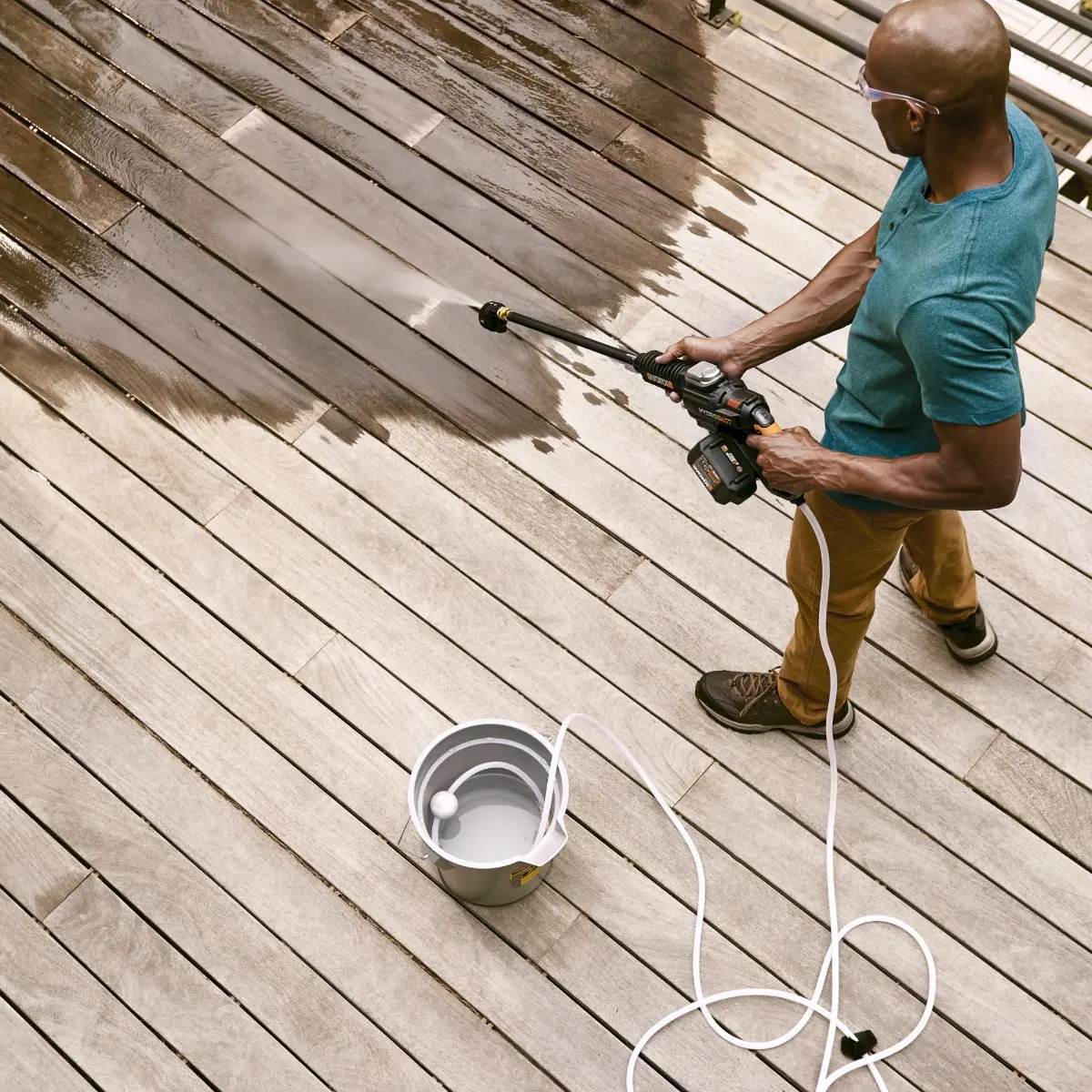 20V Power Share Hydroshot Portable Power Cleaner w/ Cleaning Accessories and 4.0Ah Battery 7
