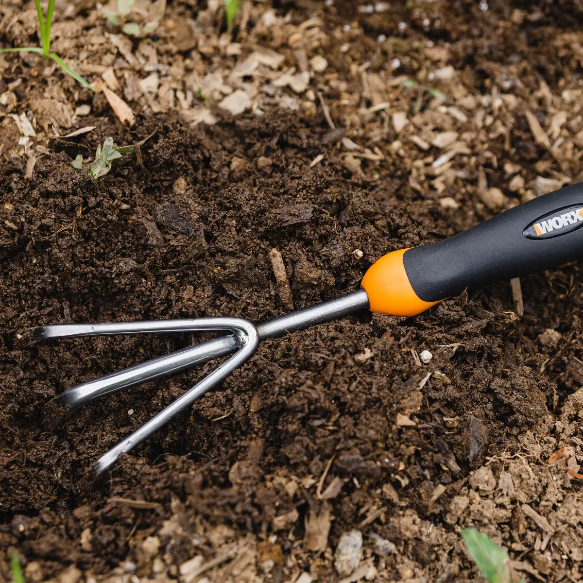 3-tine hand garden cultivator 6