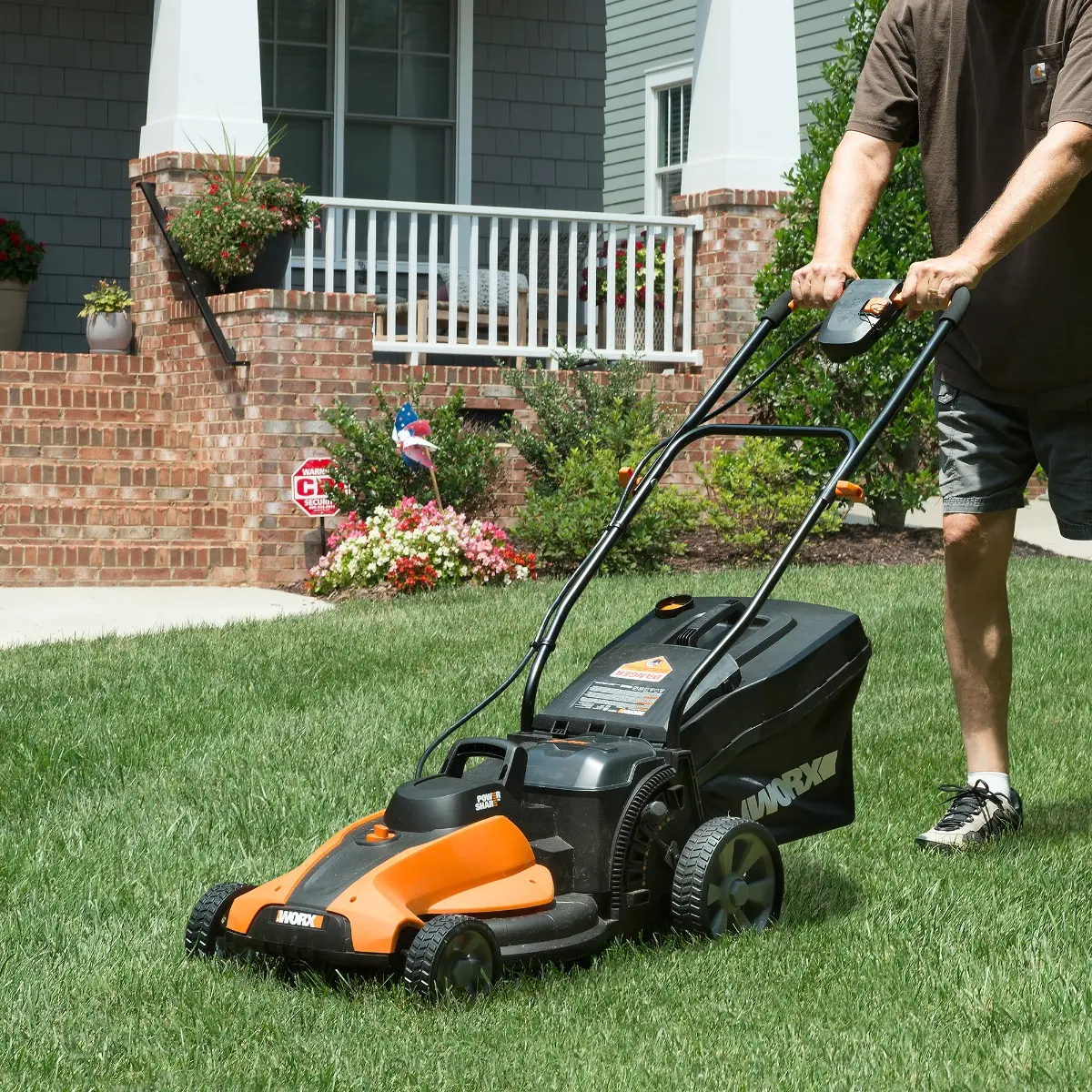 40V Power Share 4.0 Ah 17" Lawn Mower w/ Mulching (2x20V) (Discontinued) 9