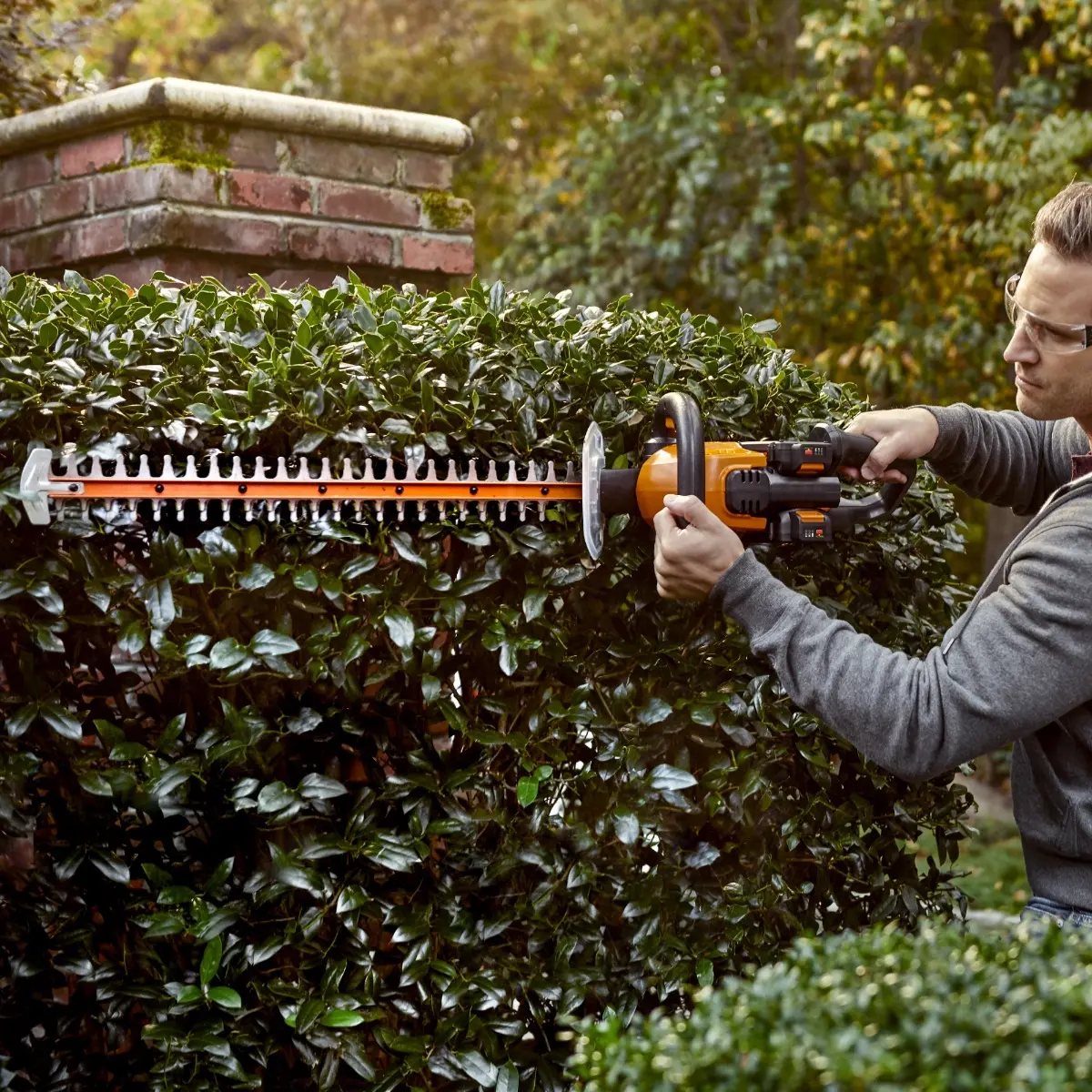 40V 24'' hedge trimmer 6