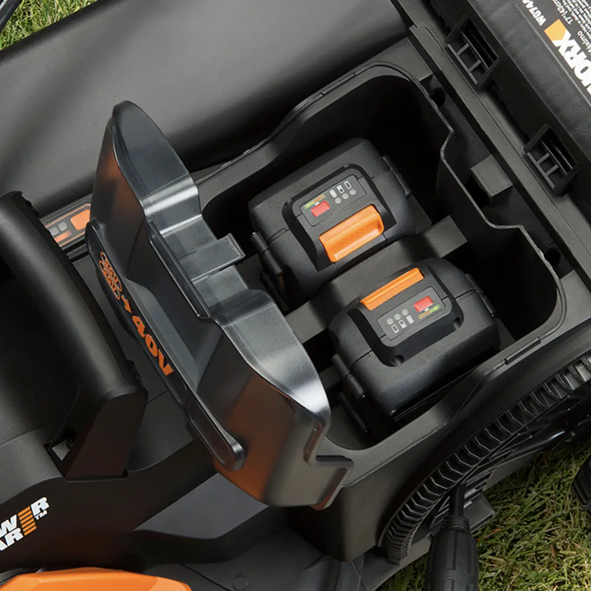 40V Power Share Cordless Lawn Mower & 20V Power Share Blower Combo Kit (Discontinued) 5
