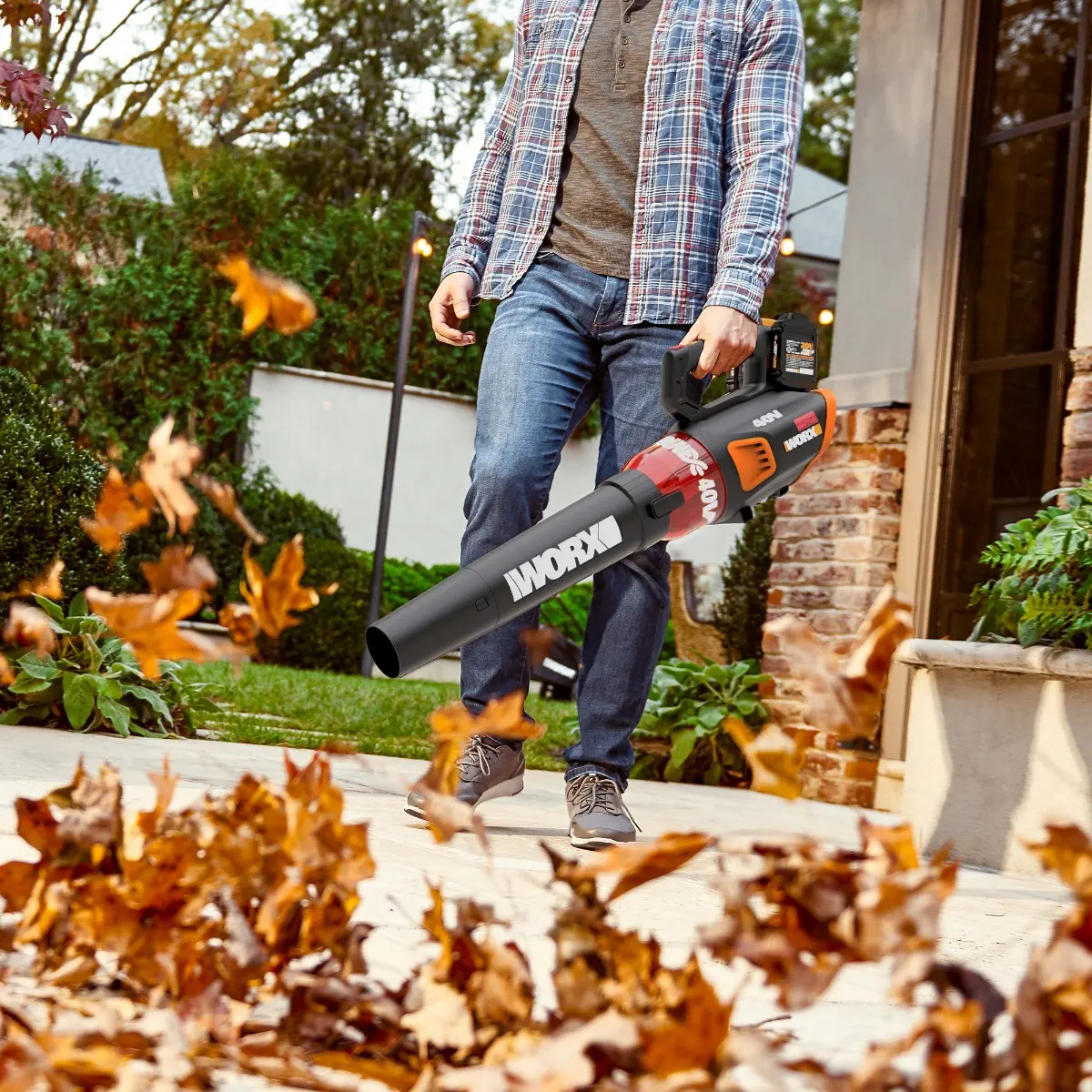 40V 430 CFM 90 MPH brushless leaf blower 6