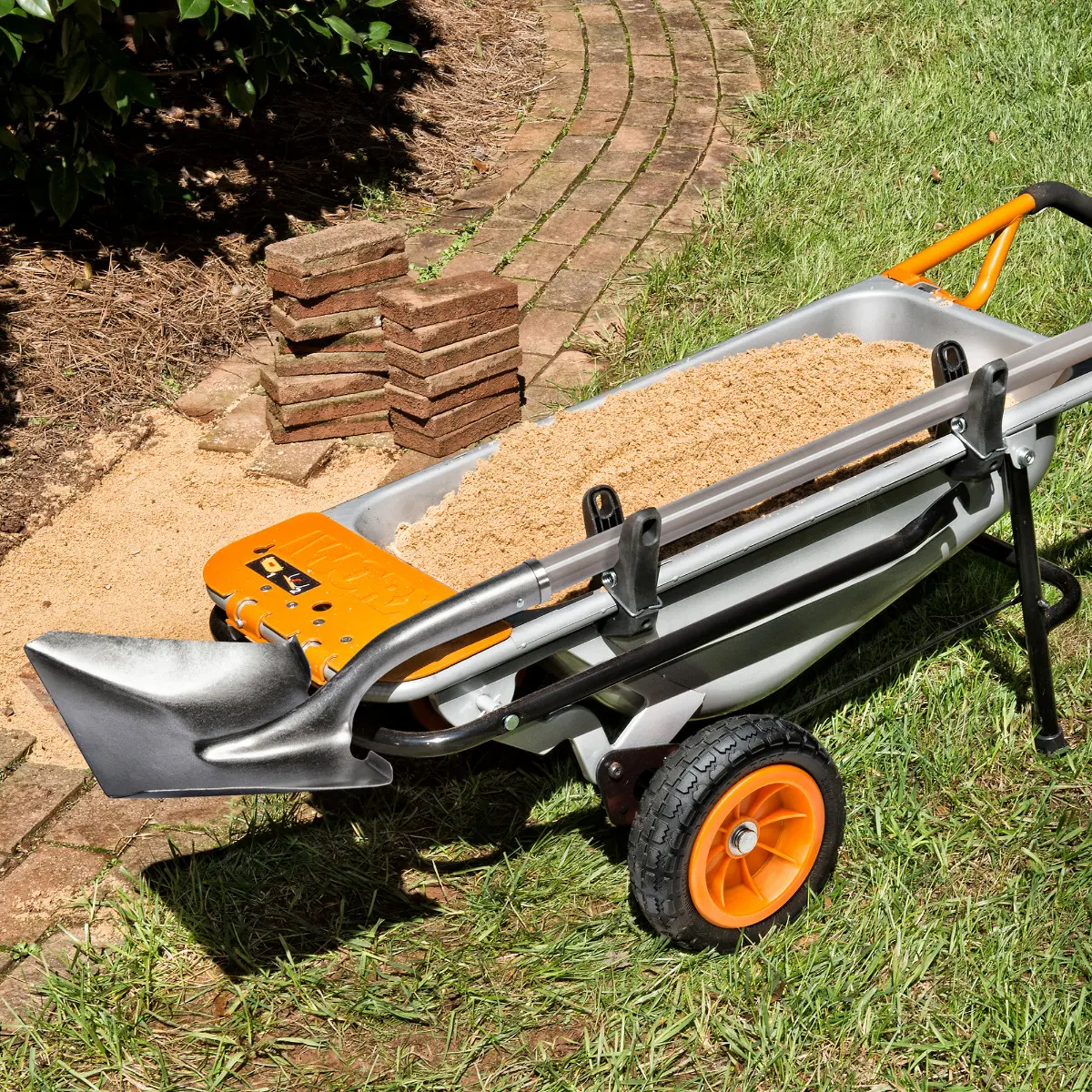 Universal Wheelbarrow Tool Holders 3