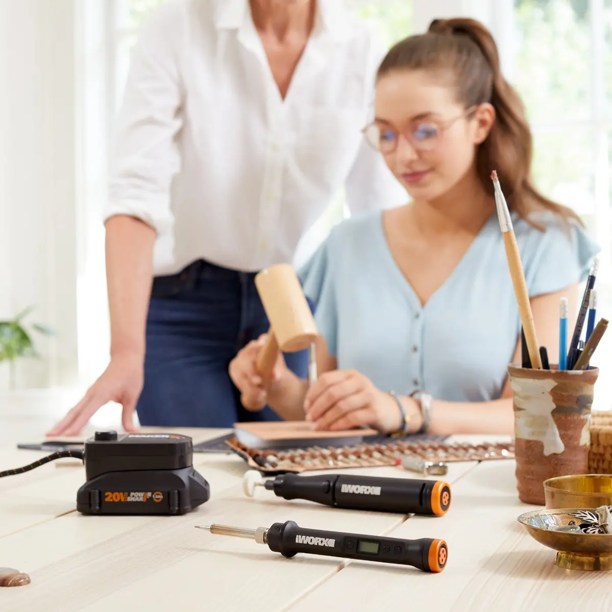 20V MAKERX 2pc Rotary Tool + Wood/Metal Crafter Combo Kit 4