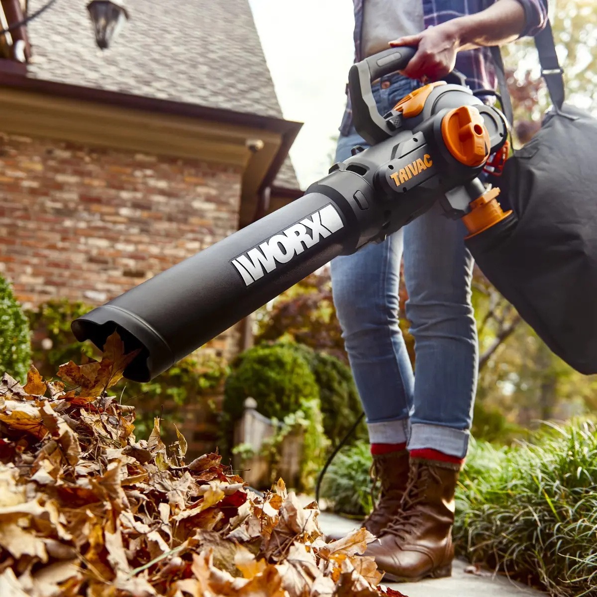 Trivac Deluxe 2.0 12-Amp Electric Blower / Mulcher / Vacuum (Discontinued) 3
