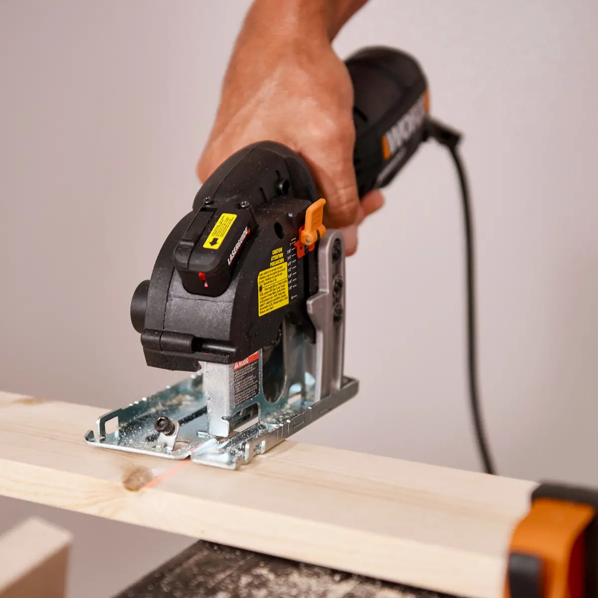 Versacut 3-3/8" Compact Circular Saw with Laser Guide Technology 5