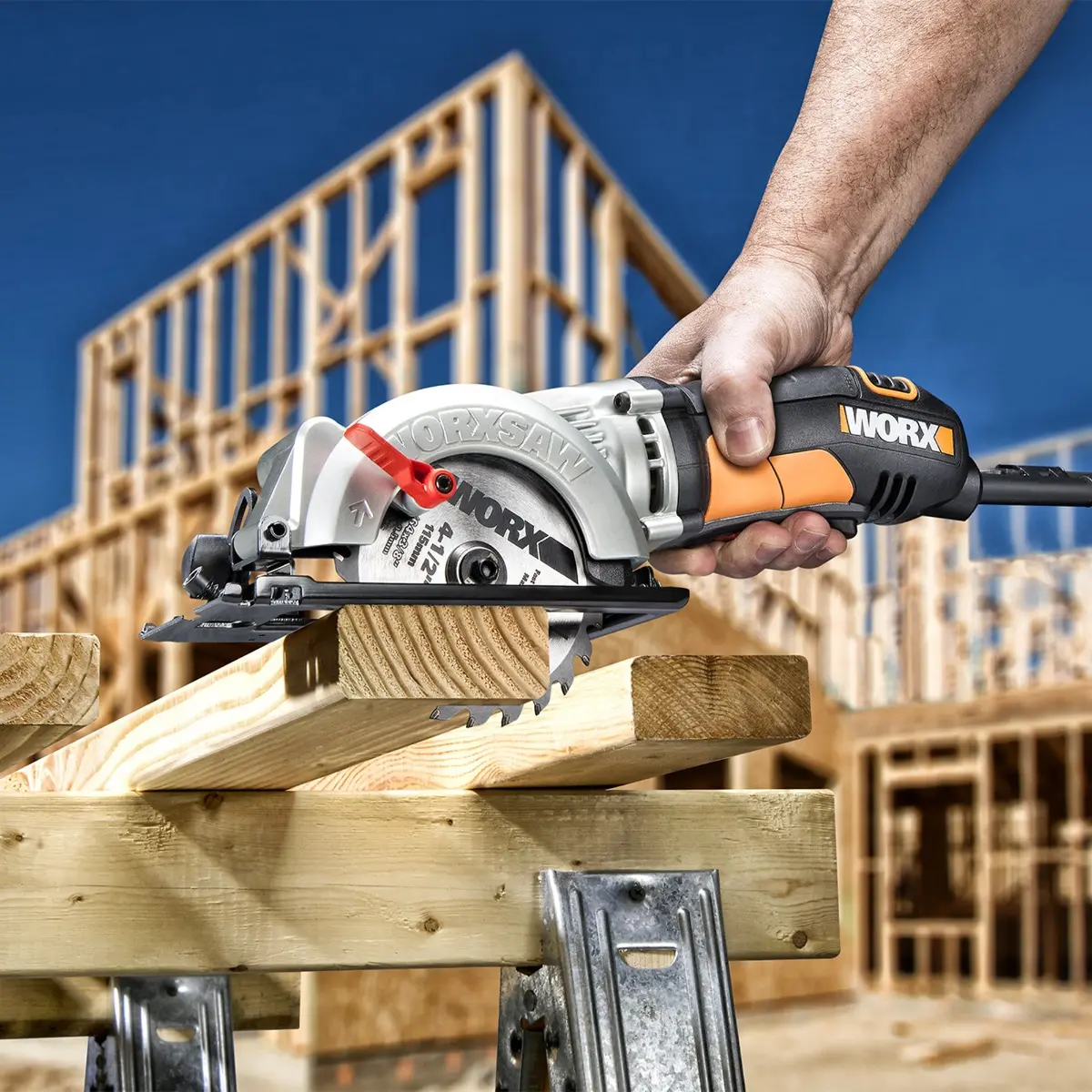 4-1/2" WORXSAW 4 Amp Compact Circular Saw 3